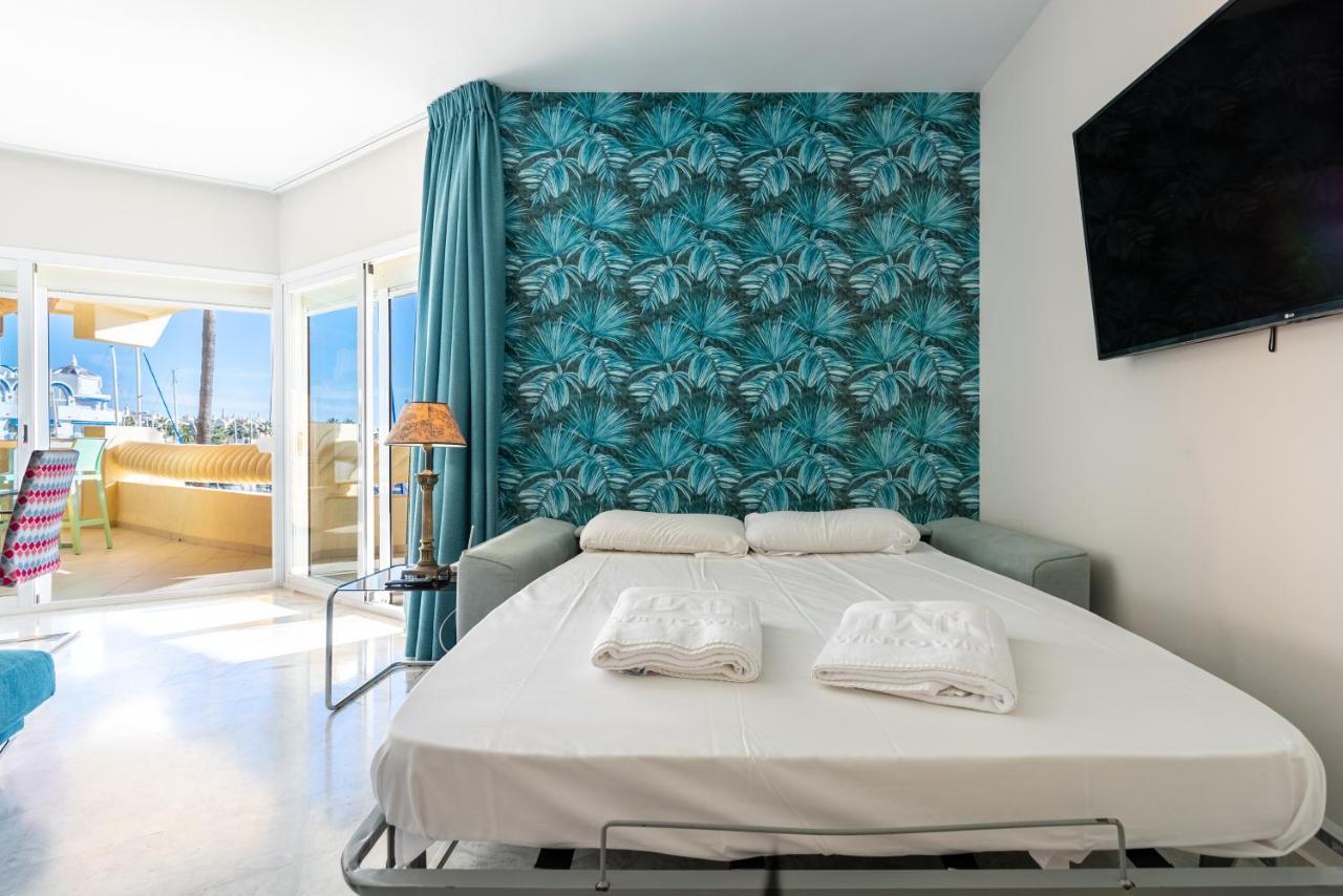 Wintowinrentals Luxury And Sea View Inside Puerto Marina Benalmadena Exterior photo