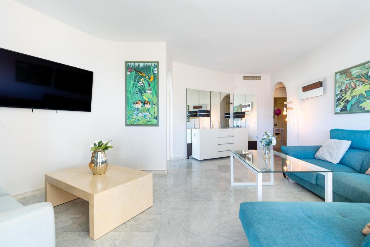 Wintowinrentals Luxury And Sea View Inside Puerto Marina Benalmadena Exterior photo
