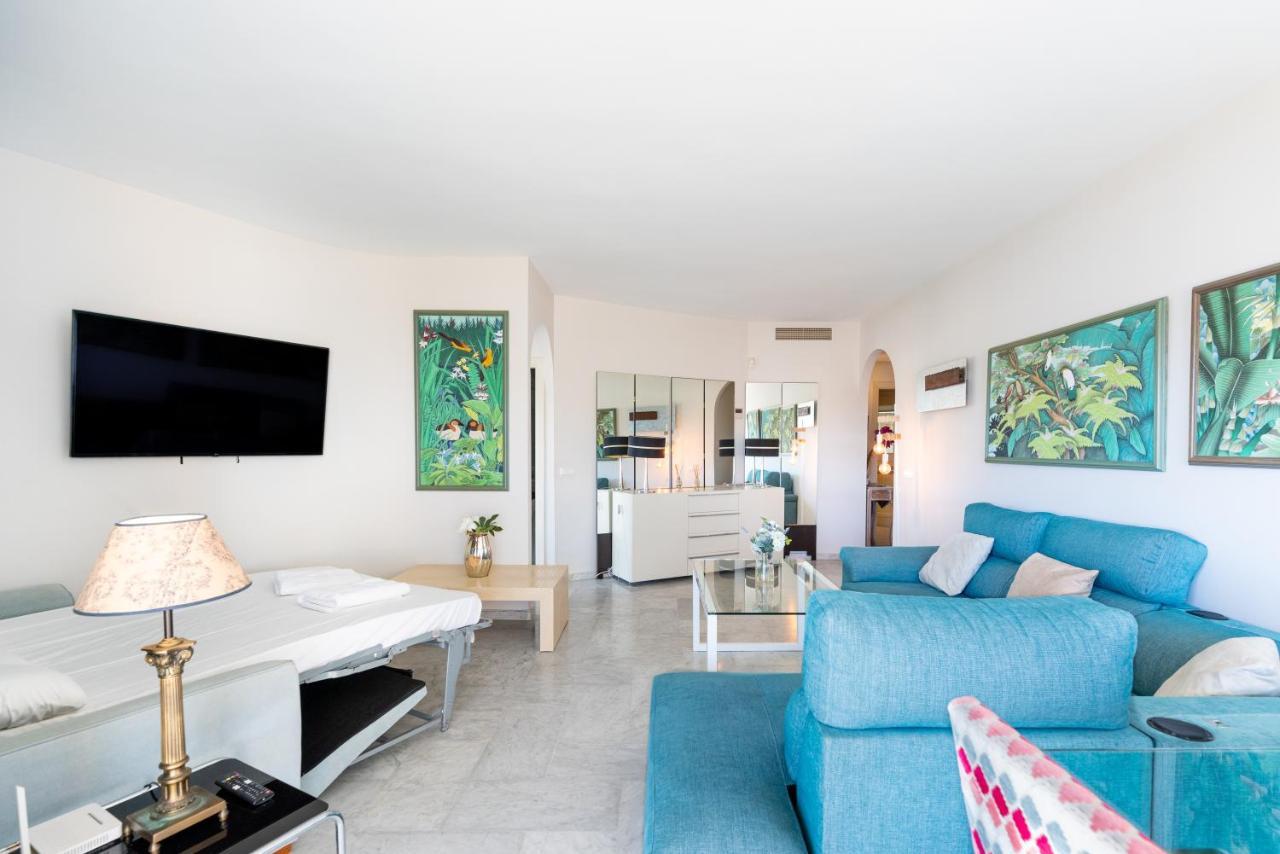 Wintowinrentals Luxury And Sea View Inside Puerto Marina Benalmadena Exterior photo