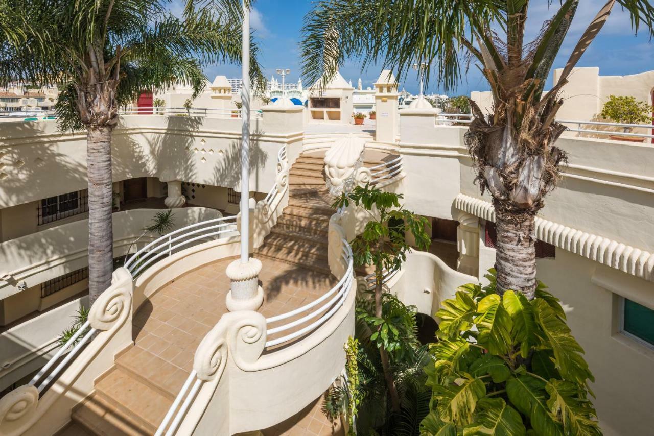 Wintowinrentals Luxury And Sea View Inside Puerto Marina Benalmadena Exterior photo
