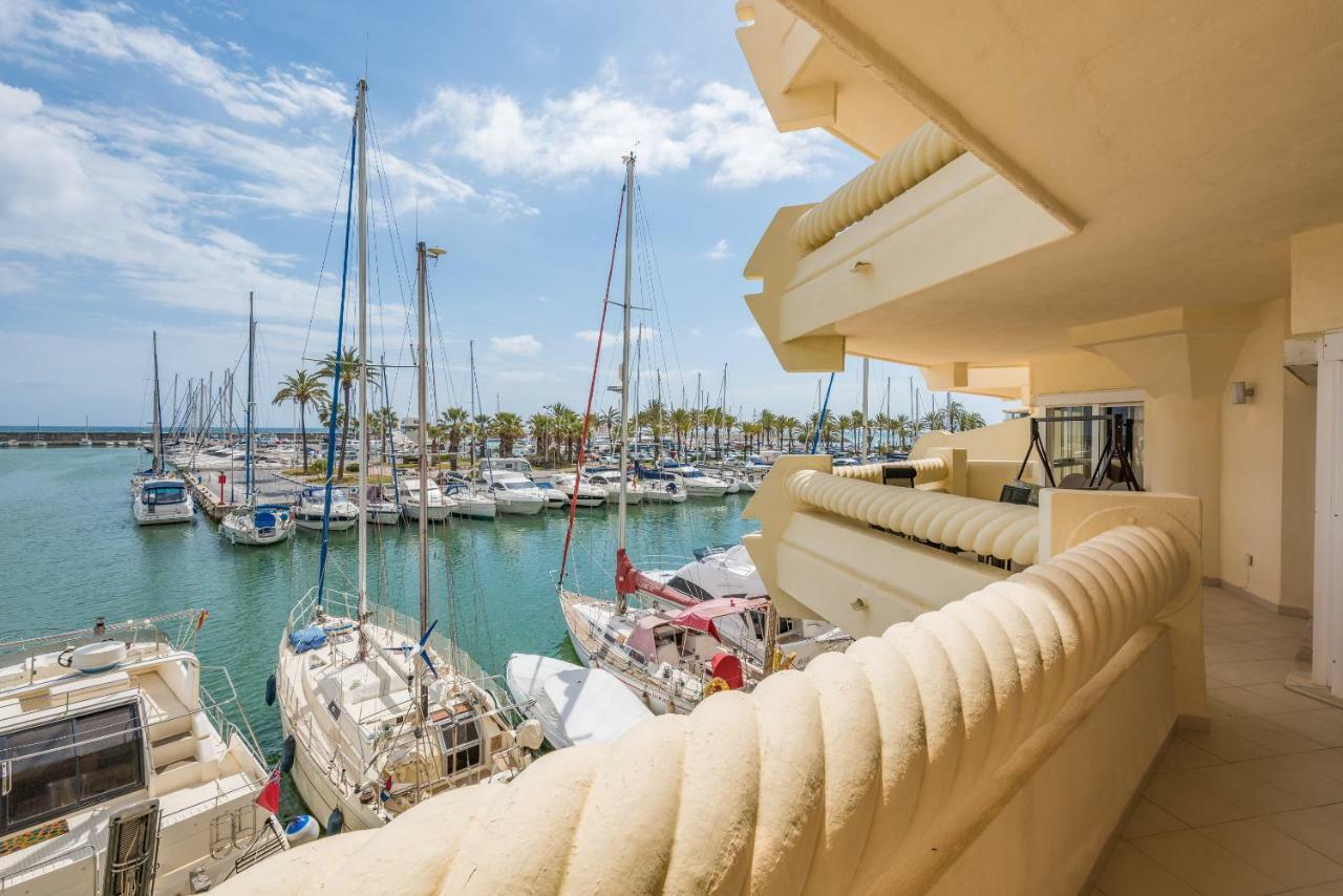 Wintowinrentals Luxury And Sea View Inside Puerto Marina Benalmadena Exterior photo