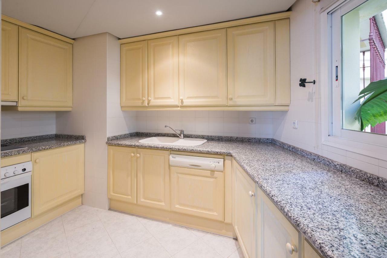 Wintowinrentals Luxury And Sea View Inside Puerto Marina Benalmadena Exterior photo
