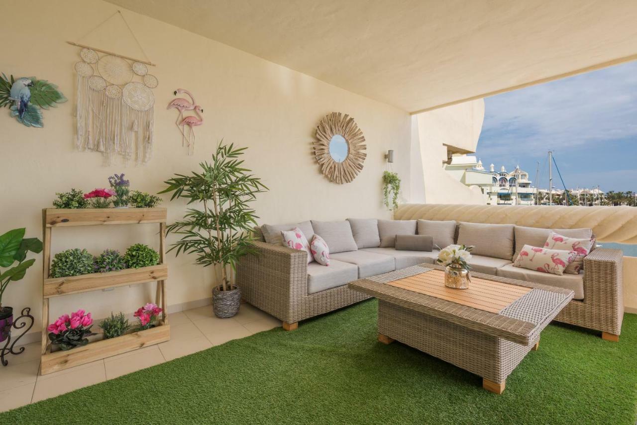 Wintowinrentals Luxury And Sea View Inside Puerto Marina Benalmadena Exterior photo